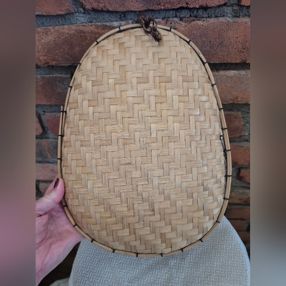 Vintage Handmade Floral Wicker And Coconut Shell Basket Wall Hanging - Picture 7 of 9